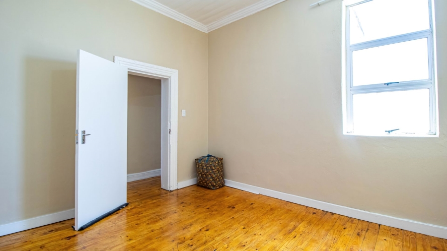 2 Bedroom Property for Sale in Woodstock Western Cape